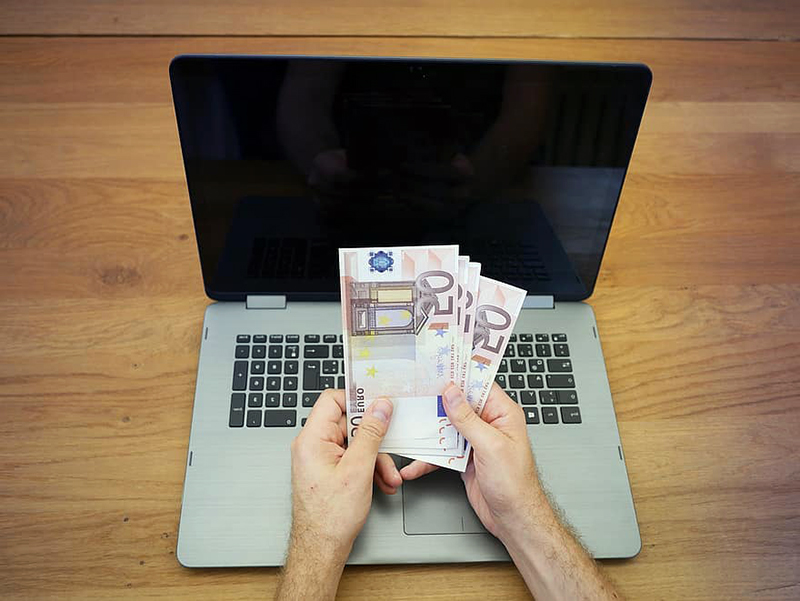 playing in an online casino